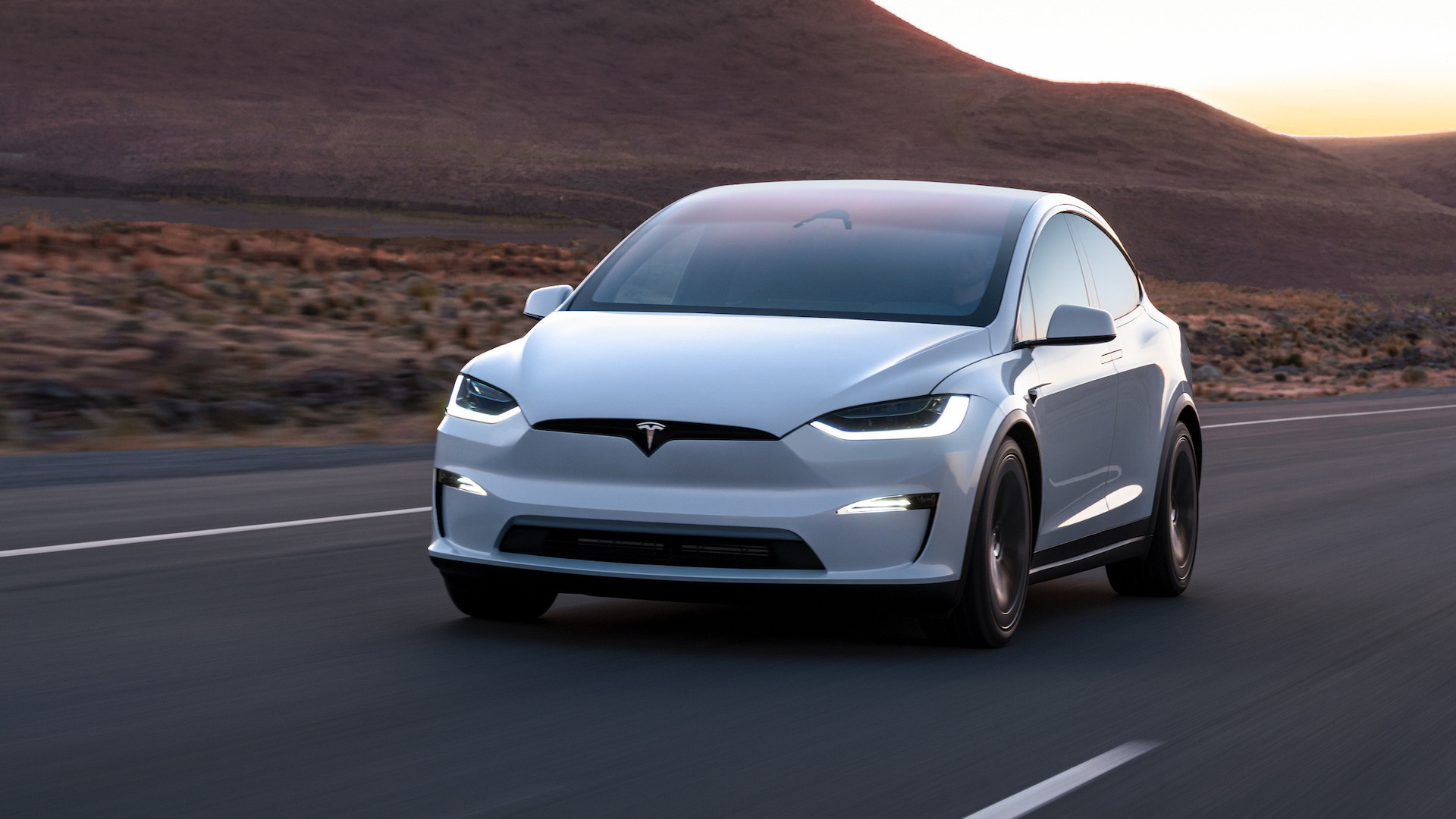 Tesla Model X価格日本SUVファルコンウィング